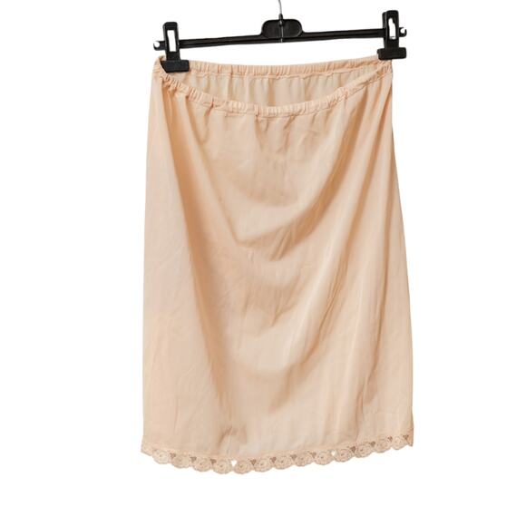 Set of 3 Vintage Lace Slips 1990s Polyester Knee Length Champagne Peach White - Picture 10 of 13